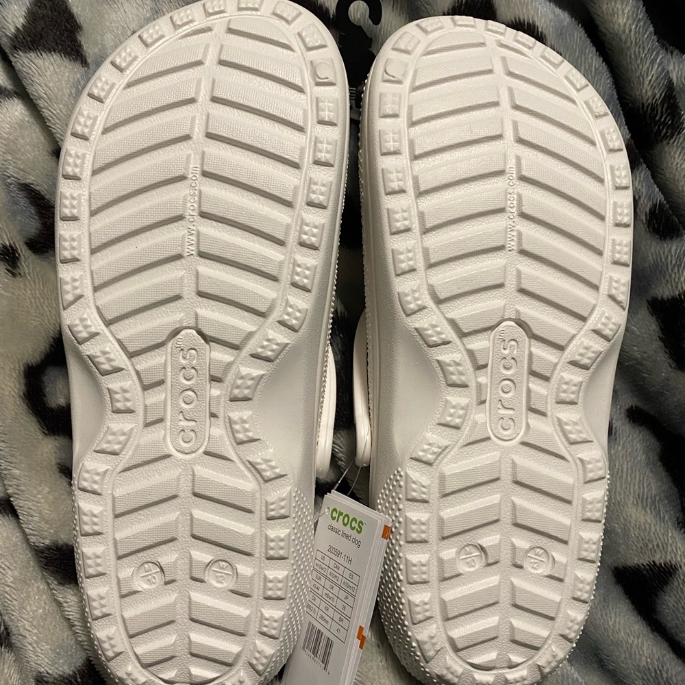 Crocs - Picture 2 of 2
